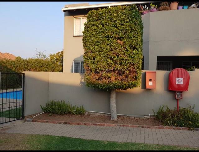 2 BEDROOM PROPERTY TO RENT IN SUNDOWNER